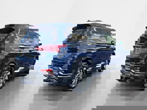 Used 2020 Hyundai Santa Fe SEL image 3