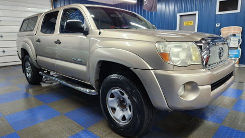 Used 2008 Toyota Tacoma PreRunner image 2