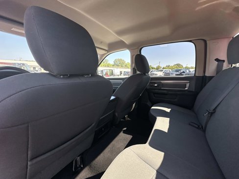 Used 2022 RAM 1500 Classic SLT image 18