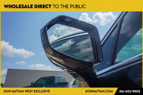 Used 2017 Cadillac XT5 Luxury w/ Driver Awareness Package image 37