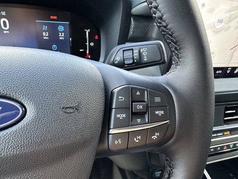 New 2025 Ford Maverick XLT image 25