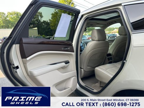 Used 2013 Cadillac SRX Luxury w/ Driver Awareness Package image 10