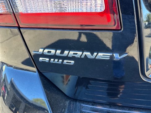 Used 2016 Dodge Journey Crossroad w/ Quick Order Package 28V image 9