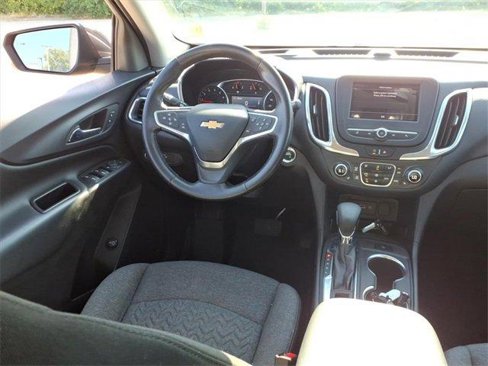 Used 2022 Chevrolet Equinox LT image 11