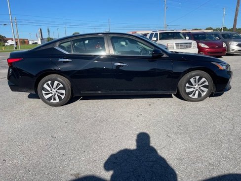 Used 2020 Nissan Altima 2.5 S image 4