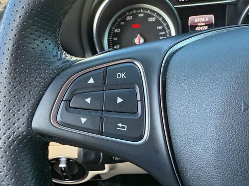Used 2018 Mercedes-Benz CLA 250 4MATIC image 18