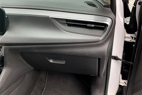 Used 2024 Buick Encore GX Sport Touring image 26
