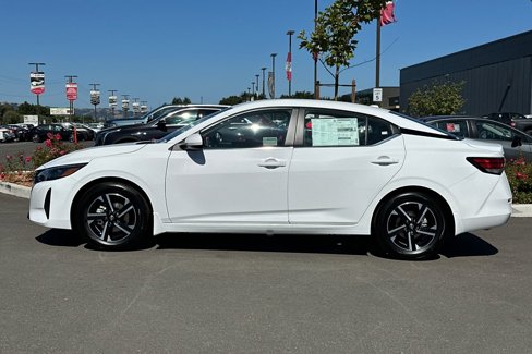New 2025 Nissan Sentra SV w/ Trunk Package image 7