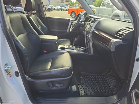 Used 2018 Toyota 4Runner SR5 image 34