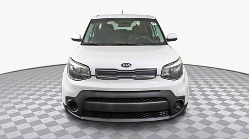 Used 2018 Kia Soul image 2