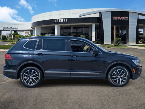 Used 2021 Volkswagen Tiguan SE image 2
