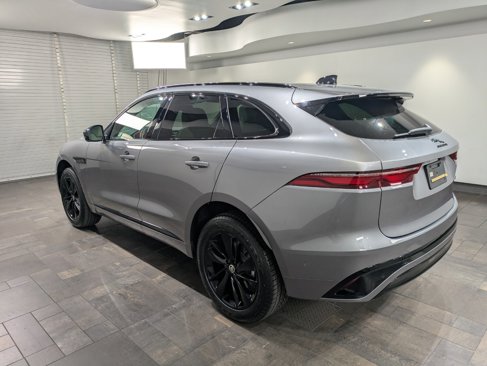 New 2026 Jaguar F-PACE R-Dynamic S image 4