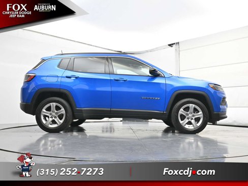 Used 2023 Jeep Compass Latitude w/ Convenience Group image 22