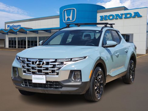 Used 2022 Hyundai Santa Cruz SEL Premium image 2