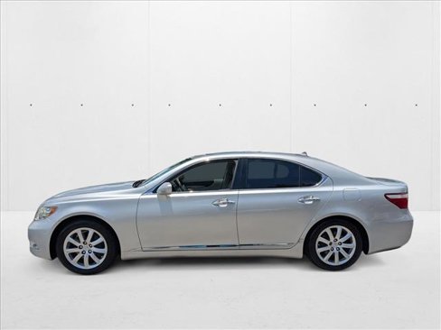 Used 2008 Lexus LS 460 image 8