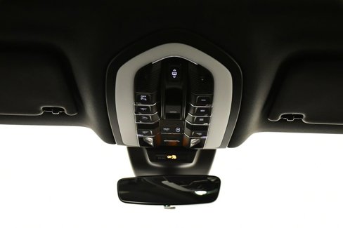 Certified 2025 Porsche Macan Turbo image 22