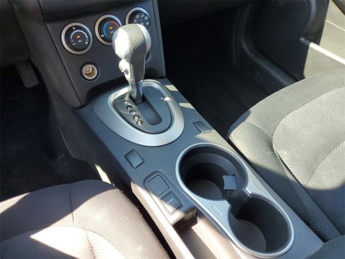 Used 2013 Nissan Rogue S image 22