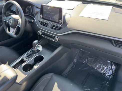 Used 2022 Nissan Altima 2.5 SV image 5