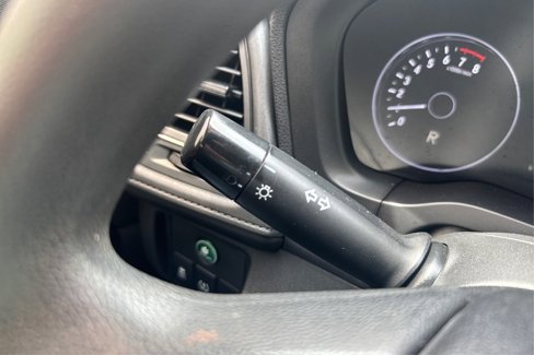 Used 2017 Honda HR-V LX image 17