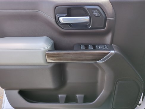 Used 2021 Chevrolet Silverado 1500 LT w/ Safety Package image 13