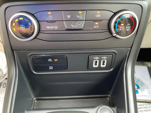 Used 2021 Ford EcoSport S image 14