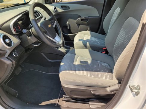 Used 2020 Chevrolet Sonic LS image 11