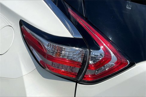 Used 2017 Nissan Murano Platinum image 30
