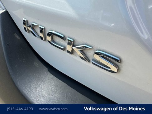Used 2020 Nissan Kicks SR w/ SR Premium Package image 6