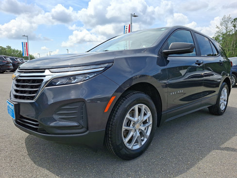 Certified 2022 Chevrolet Equinox LS w/ LS Convenience Package image 3