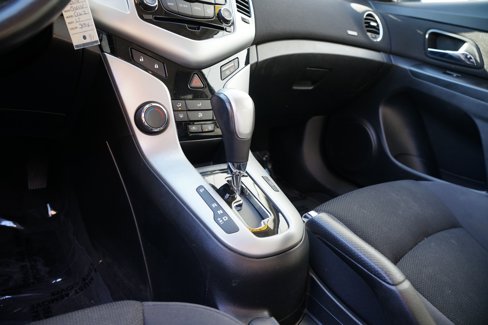 Used 2014 Chevrolet Cruze LT image 26