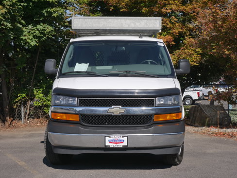 Used 2018 Chevrolet Express 2500 image 23