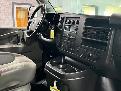 Used 2020 Chevrolet Express 2500 w/ Driver Convenience Package image 10