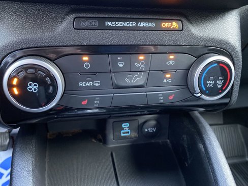 Certified 2022 Ford Escape SE image 21