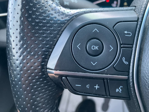 Used 2019 Toyota Avalon Touring image 19