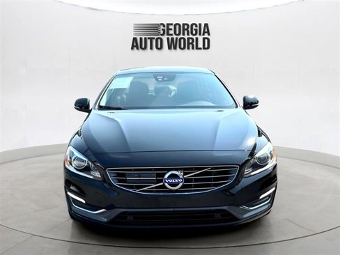 Used 2018 Volvo S60 T5 Inscription Platinum image 8