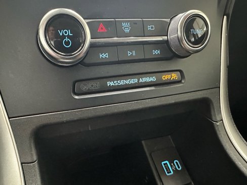 Used 2023 Ford Edge SEL w/ Convenience Package image 45