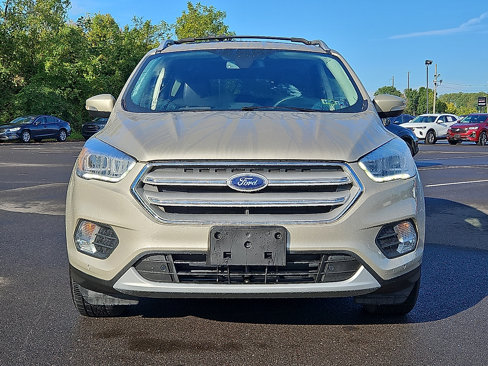 Used 2018 Ford Escape Titanium image 2
