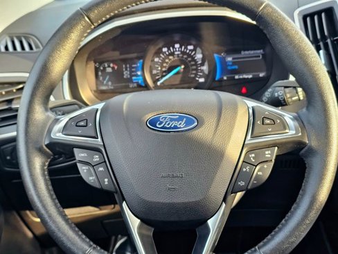 Used 2021 Ford Edge SEL w/ Convenience Package image 32