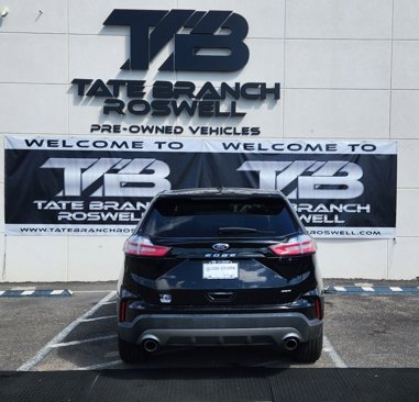 Used 2024 Ford Edge SEL image 3