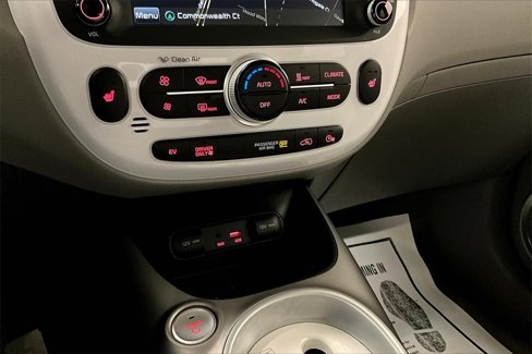 Used 2018 Kia Soul EV image 14