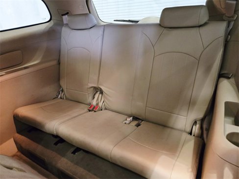 Used 2012 Buick Enclave Leather image 11