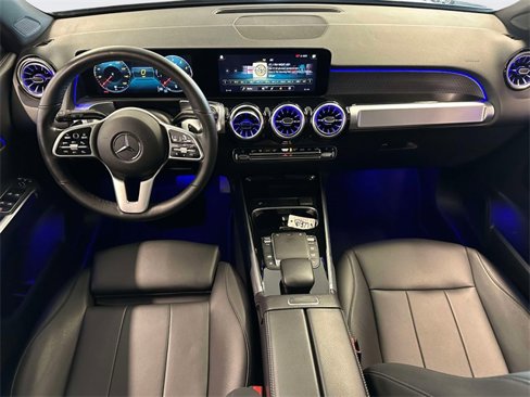 Used 2022 Mercedes-Benz GLB 250 4MATIC image 15