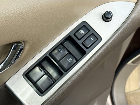 Used 2013 Nissan Murano S image 16