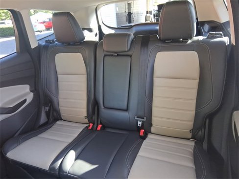 Used 2019 Ford Escape SEL image 13