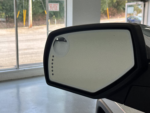 Used 2018 GMC Sierra 1500 SLT w/ SLT Premium Package image 12