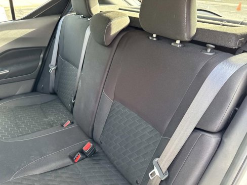 Used 2022 Nissan Kicks S image 10