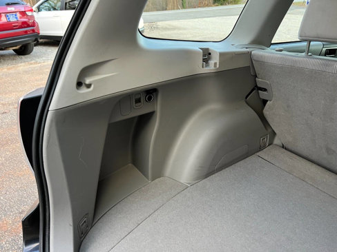 Used 2010 Subaru Forester 2.5X image 16