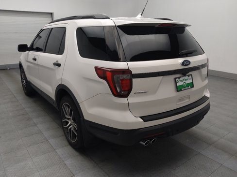 Used 2018 Ford Explorer Sport w/ Equipment Group 401A image 5