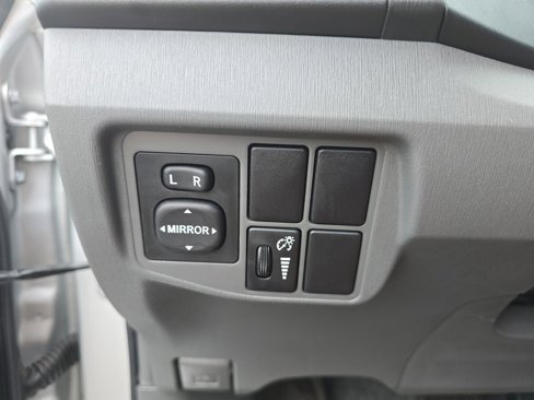 Used 2010 Toyota Prius Two image 23