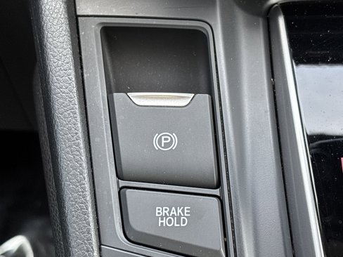 Certified 2017 Honda CR-V Touring image 11
